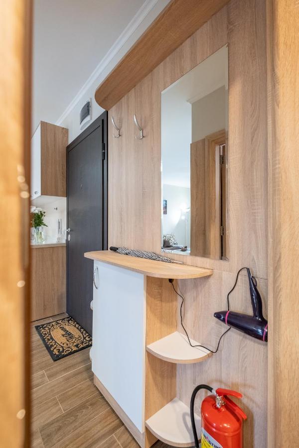 Chic 1Br Flat - Technical University & Hospital Sofia Buitenkant foto